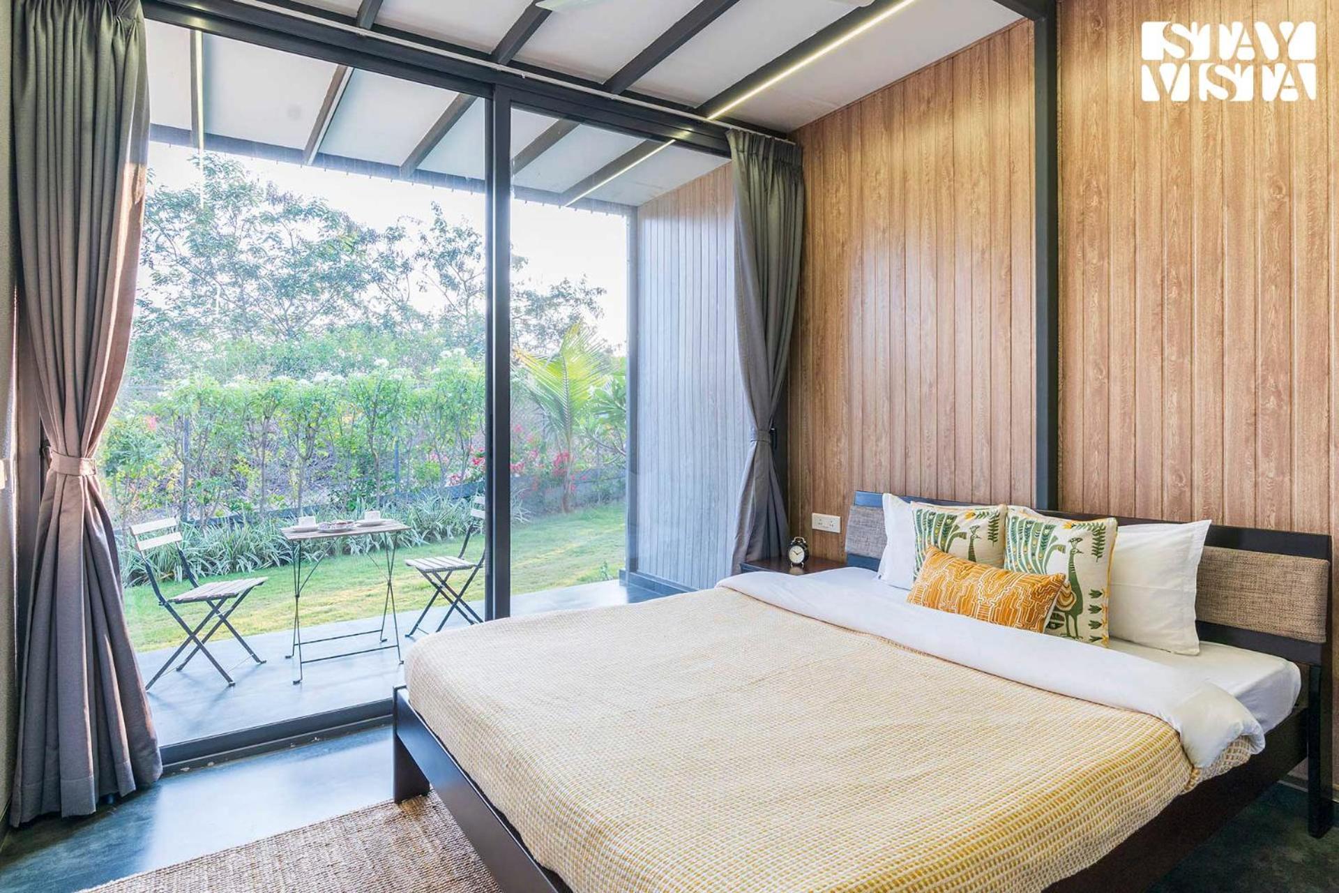 Stayvista'S Celeste Villa - Hill-View Retreat With Infinity Pool ناسيك المظهر الخارجي الصورة