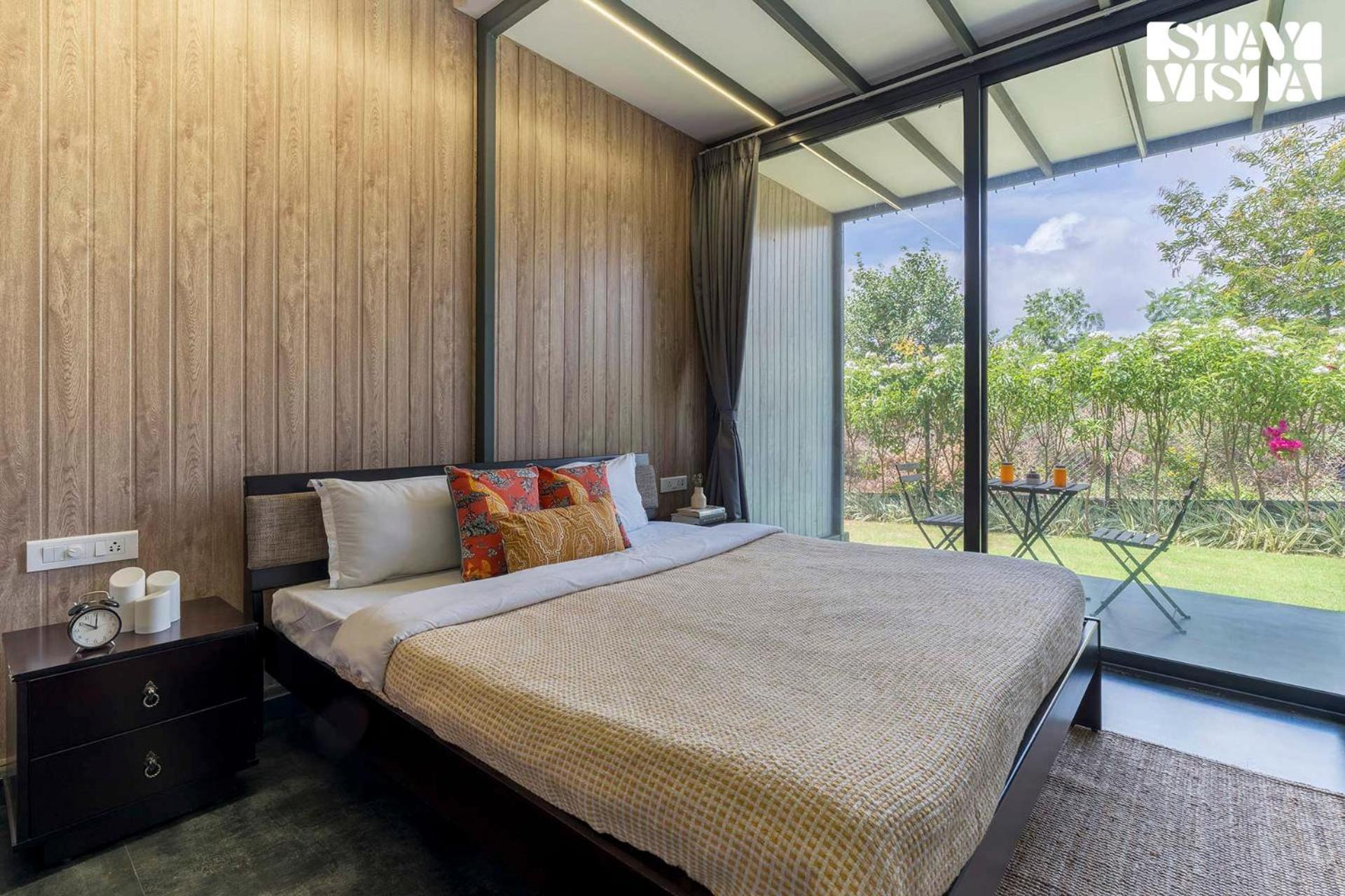 Stayvista'S Celeste Villa - Hill-View Retreat With Infinity Pool ناسيك المظهر الخارجي الصورة